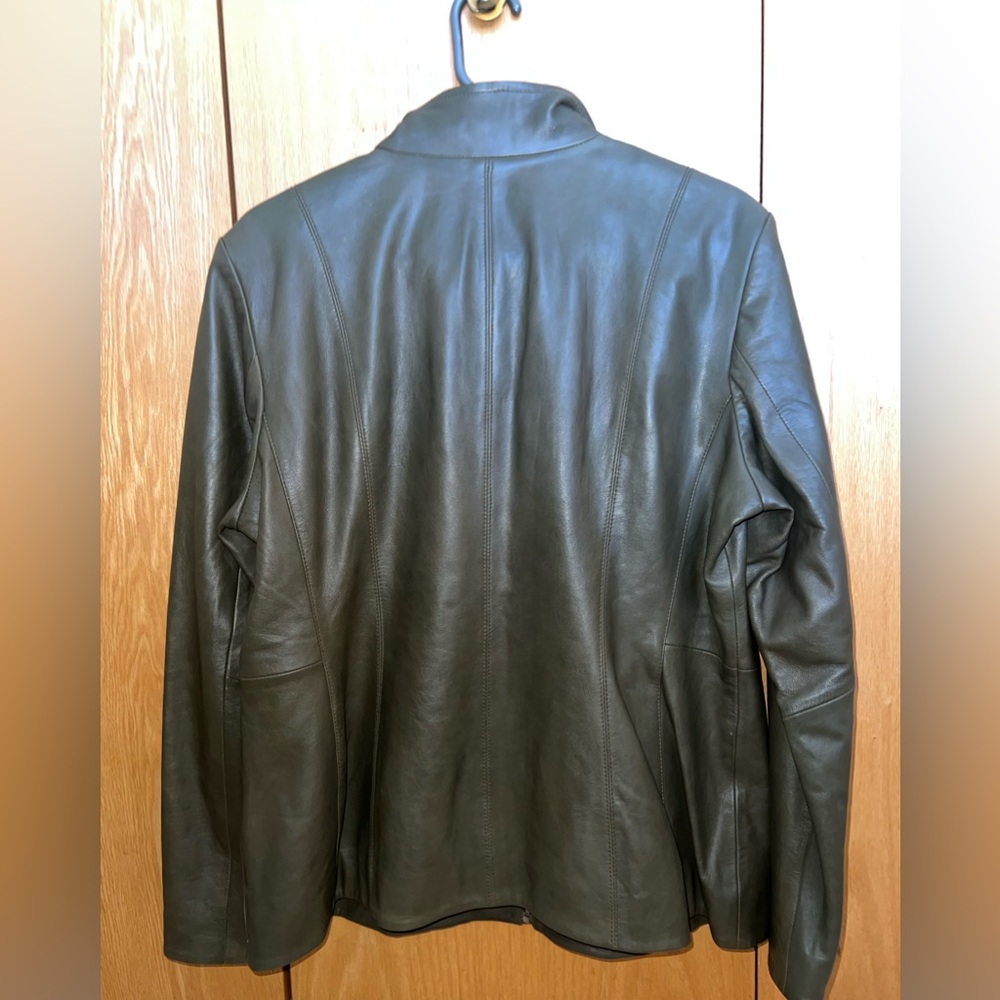 COLE HAAN WOMAN’S JACKET - Picture 2 of 4